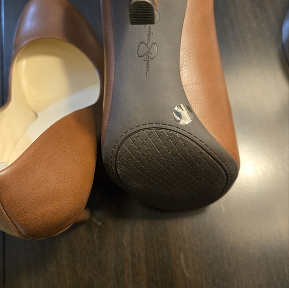Jessica Simpson Brown Pumps Size 9.5 - Picture 3 of 4